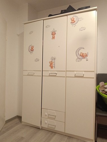 Kindergarderobe - ,